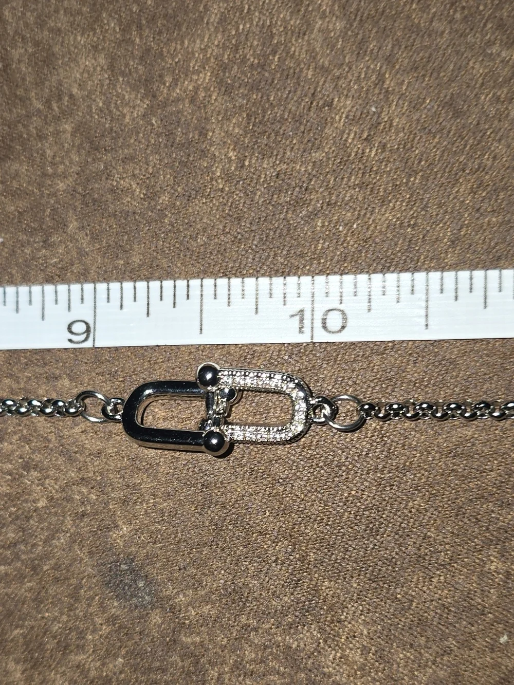 NEW 18k White Gold Plated Interlocking U-Link Hardware Necklace Non-Tarnish